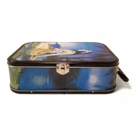Hawaiian Girl Metal Storage Case Metal Latched Flowers Palm Tree Sky Grass - Picture 3 of 3